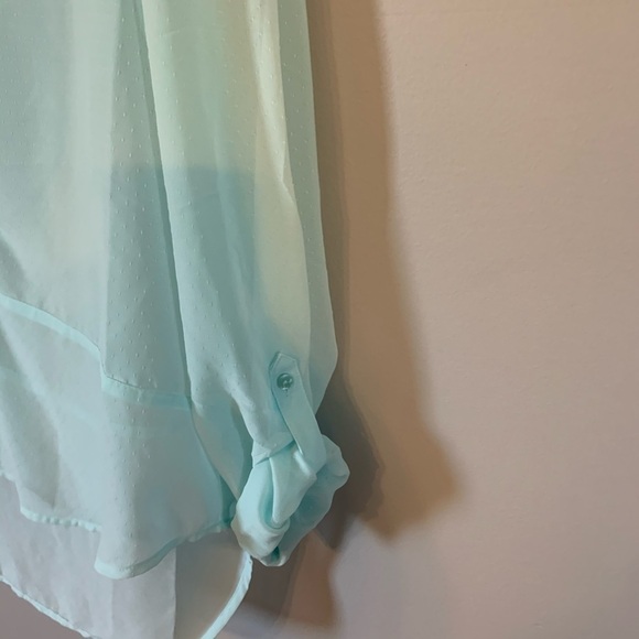 Maurices Sheer mint green NWT top from size Large office layer date night career - Picture 3 of 10